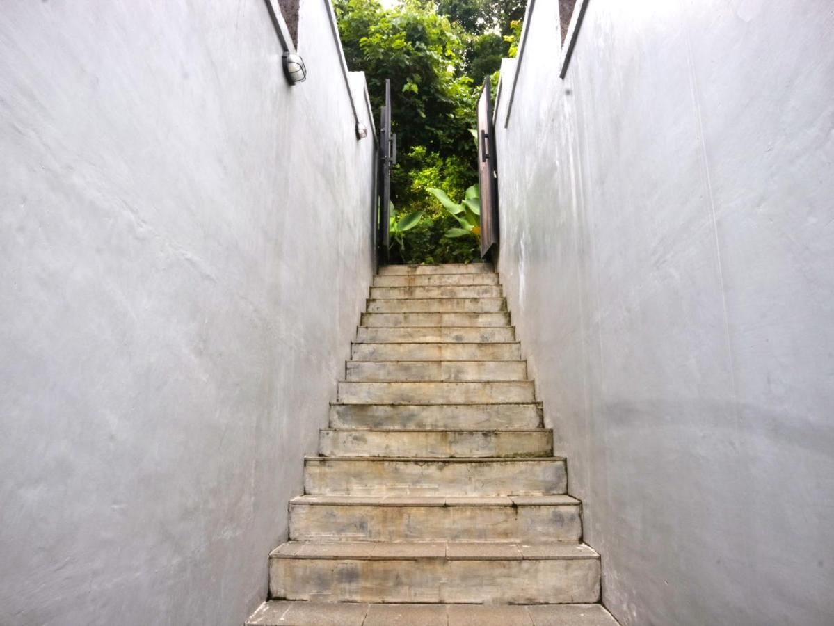 Bed and Breakfast Abinawa Hill Lovina Exterior foto